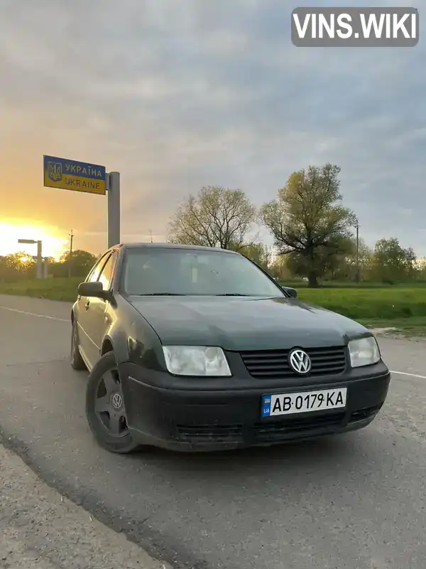 Седан Volkswagen Bora 1999 2 л. Ручная / Механика обл. Винницкая, Ямполь - Фото 1/9