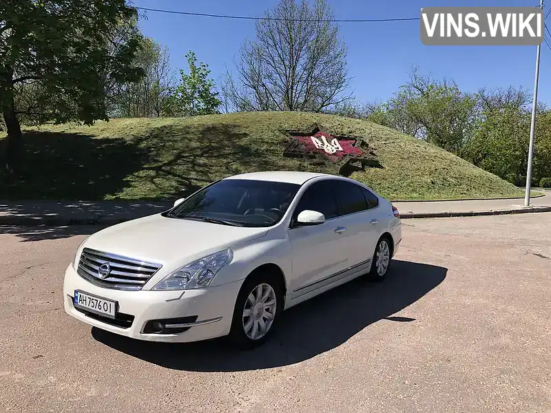 JN1BAUJ32U0003556 Nissan Teana 2010 Седан 3.5 л. Фото 1