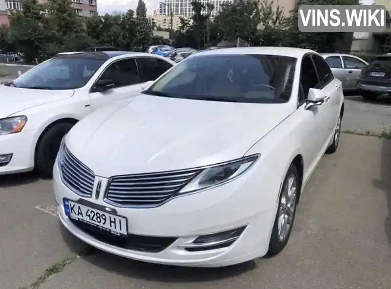 Седан Lincoln MKZ 2014 2 л. Автомат обл. Київська, Київ - Фото 1/10