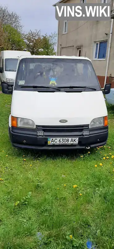 WF0HXXGBVHPE32660 Ford Transit 1993 Минивэн 2.5 л. Фото 1