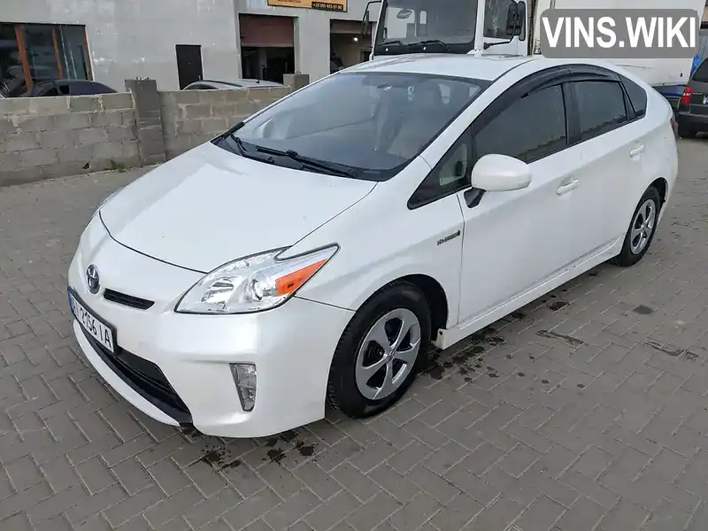 Хэтчбек Toyota Prius 2015 1.8 л. Автомат обл. Киевская, Киев - Фото 1/11