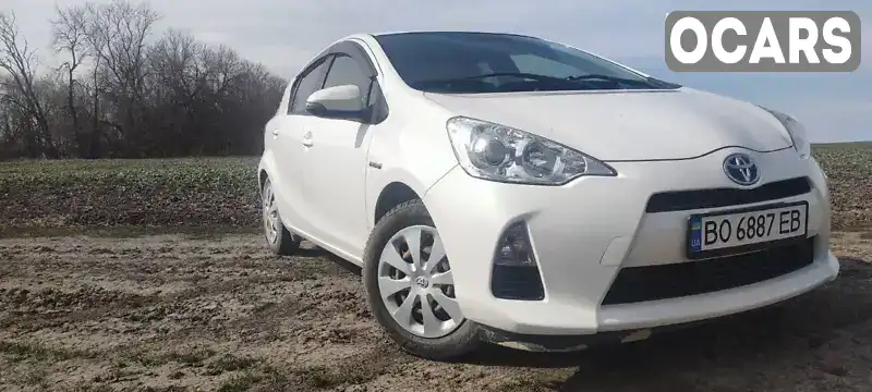 Хетчбек Toyota Aqua 2012 1.5 л. Автомат обл. Тернопільська, Тернопіль - Фото 1/21