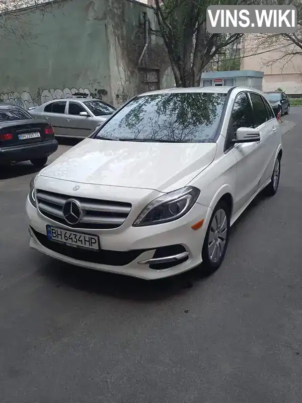 Хетчбек Mercedes-Benz B-Class 2014 null_content л. Автомат обл. Одеська, Одеса - Фото 1/9