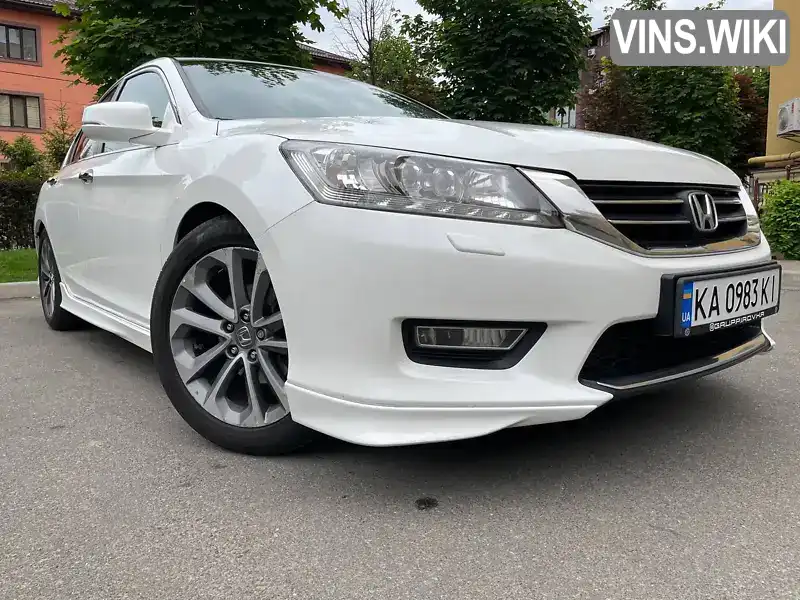 Седан Honda Accord 2013 2.4 л. Вариатор обл. Киевская, Киев - Фото 1/21