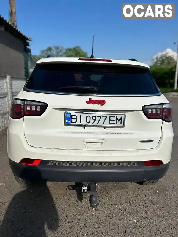 3C4NJCBB4KT843773 Jeep Compass 2019 Внедорожник / Кроссовер 2.4 л. Фото 1