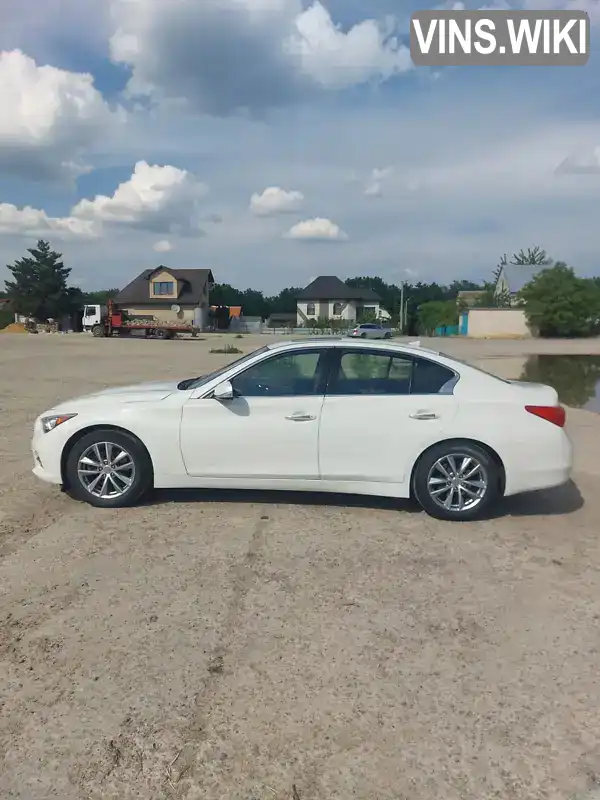 Седан Infiniti Q50 2016 2 л. Автомат обл. Чернівецька, Чернівці - Фото 1/21