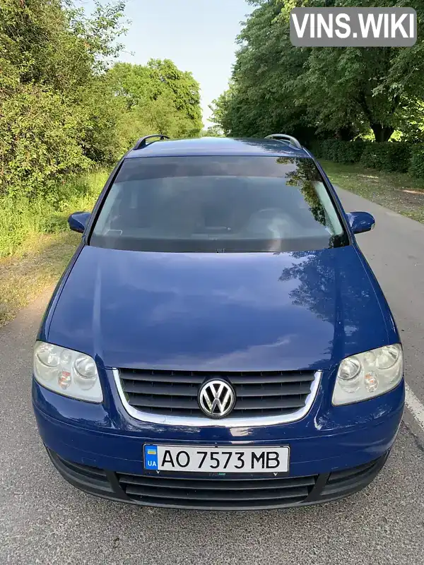 Мінівен Volkswagen Touran 2003 2 л. Ручна / Механіка обл. Закарпатська, Виноградів - Фото 1/7