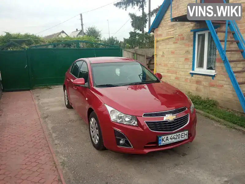 Хэтчбек Chevrolet Cruze 2012 1.8 л. Ручная / Механика обл. Киевская, Киев - Фото 1/21