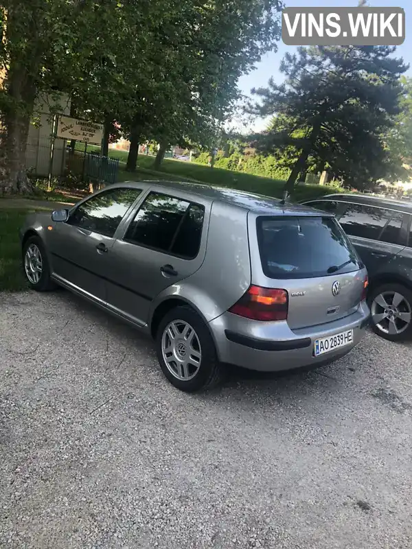 Хэтчбек Volkswagen Golf 2002 1.6 л. Ручная / Механика обл. Закарпатская, Берегово - Фото 1/16