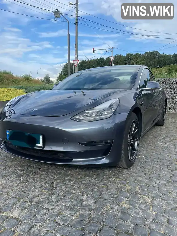 Седан Tesla Model 3 2020 null_content л. Автомат обл. Львівська, Львів - Фото 1/21