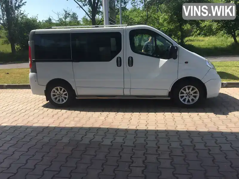 Мінівен Opel Vivaro 2008 2 л. Ручна / Механіка обл. Закарпатська, Іршава - Фото 1/21