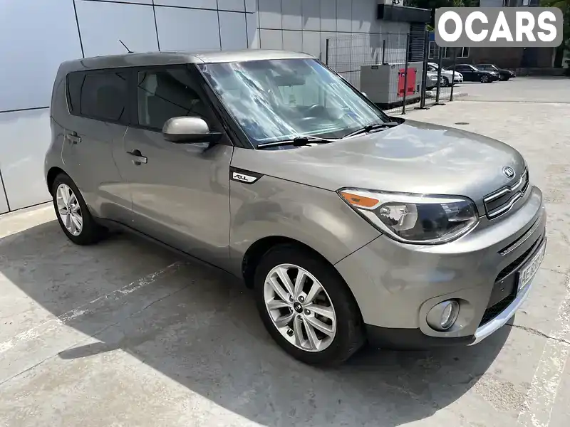 Позашляховик / Кросовер Kia Soul 2017 2 л. Автомат обл. Дніпропетровська, Дніпро (Дніпропетровськ) - Фото 1/12