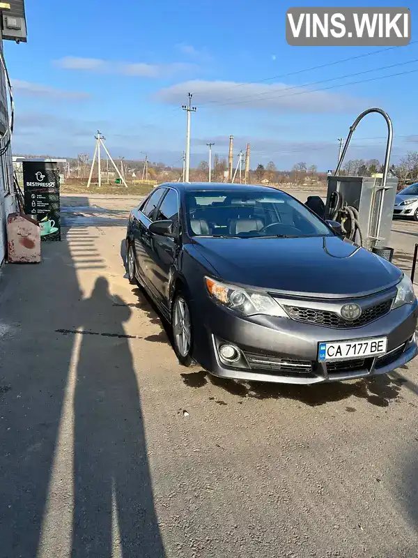 4T1BF1FK4DU265102 Toyota Camry 2013 Седан 2.5 л. Фото 1