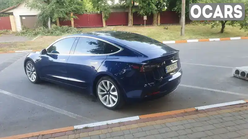 5YJ3E1EB0JF127400 Tesla Model 3 2018 Седан  Фото 5