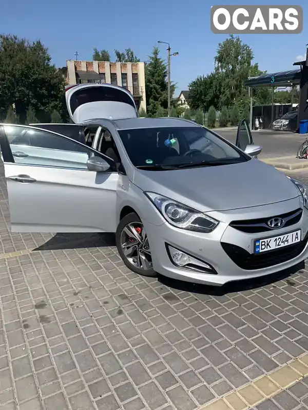 Универсал Hyundai i40 2014 1.7 л. Ручная / Механика обл. Киевская, Мироновка - Фото 1/15