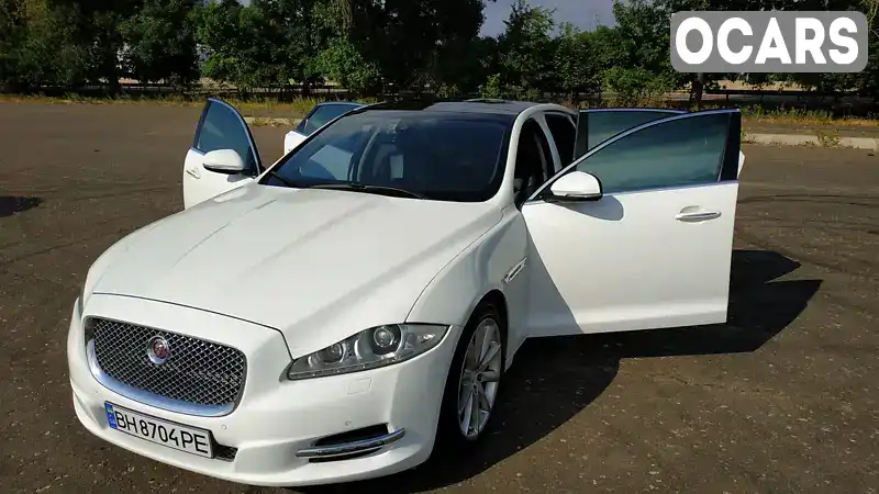 Седан Jaguar XJ 2012 3 л. Автомат обл. Одеська, Одеса - Фото 1/21