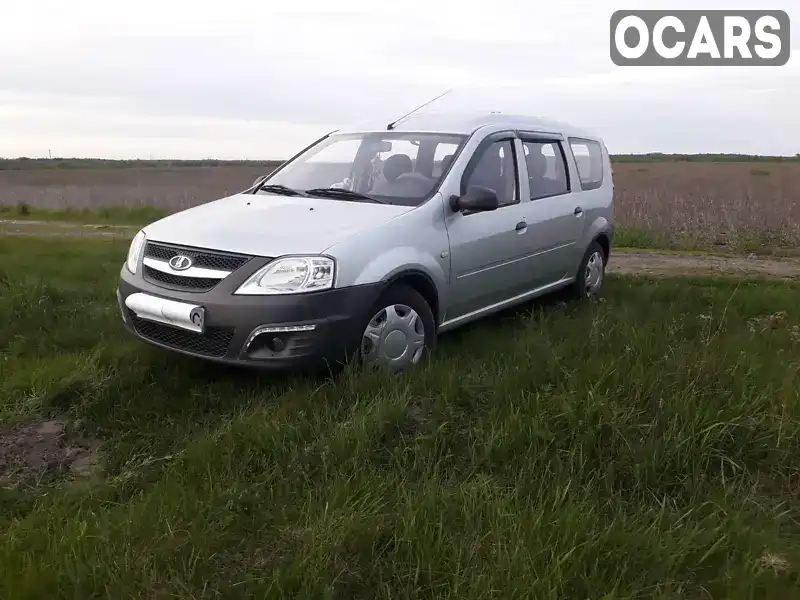 Универсал ВАЗ / Lada Largus 2013 1.6 л. Ручная / Механика обл. Черниговская, Корюковка - Фото 1/10