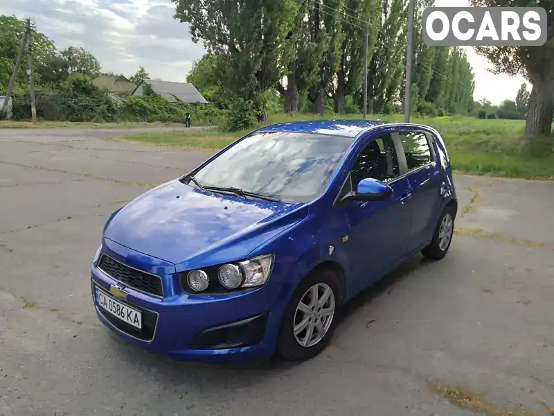 Хетчбек Chevrolet Aveo 2013 1.2 л. Ручна / Механіка обл. Черкаська, Черкаси - Фото 1/10