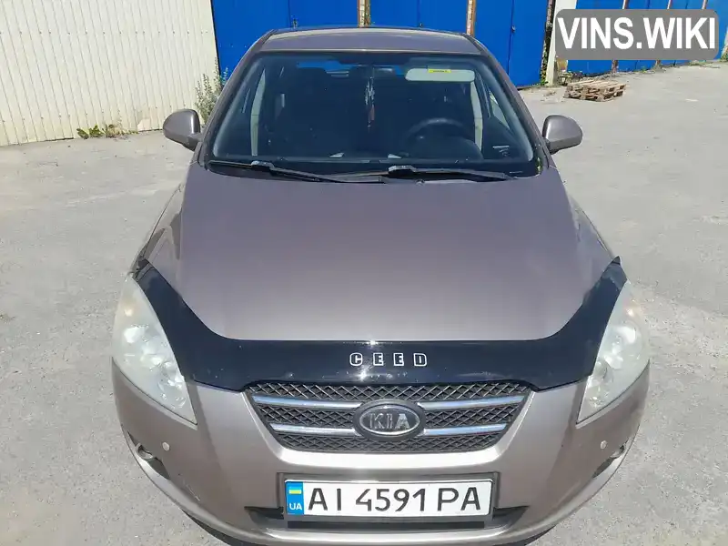 Хетчбек Kia Ceed 2007 2 л. Ручна / Механіка обл. Київська, Біла Церква - Фото 1/14