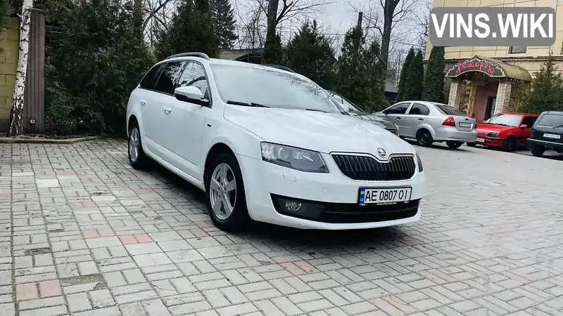 Универсал Skoda Octavia 2017 2 л. Автомат обл. Днепропетровская, Днепр (Днепропетровск) - Фото 1/4