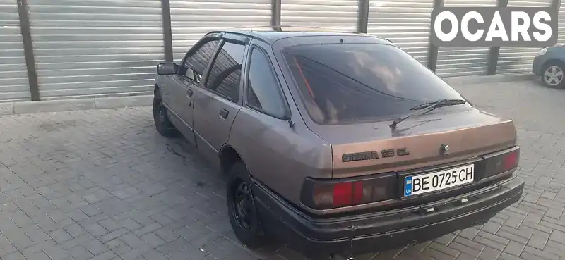 Ліфтбек Ford Sierra 1988 1.8 л. Ручна / Механіка обл. Миколаївська, Миколаїв - Фото 1/21