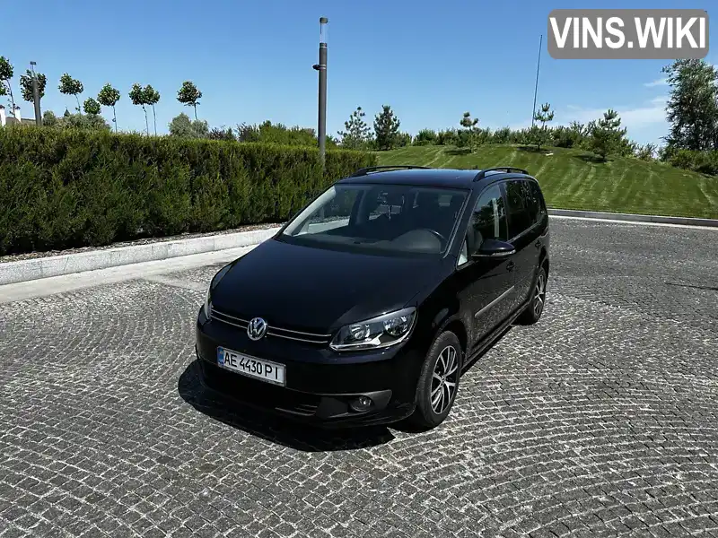 Мікровен Volkswagen Touran 2015 1.6 л. Ручна / Механіка обл. Дніпропетровська, Дніпро (Дніпропетровськ) - Фото 1/19