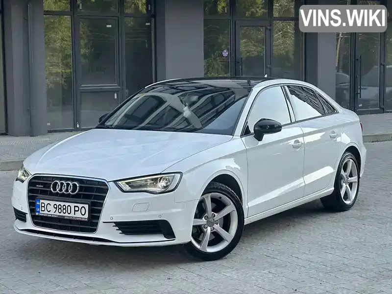 Седан Audi A3 2015 2 л. Автомат обл. Львівська, Яворів - Фото 1/21