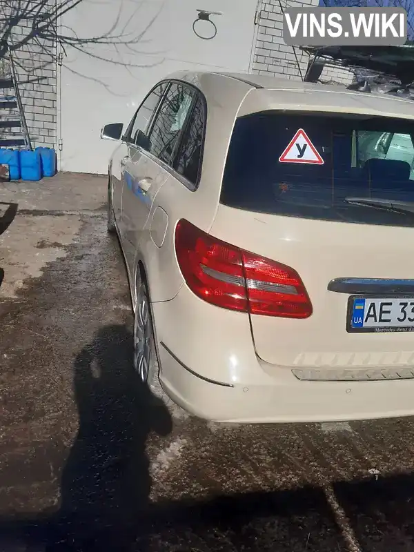 Хетчбек Mercedes-Benz B-Class 2014 1.46 л. Автомат обл. Дніпропетровська, Дніпро (Дніпропетровськ) - Фото 1/8