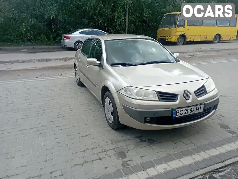 VF1LM1B0H36580739 Renault Megane 2006 Седан 1.6 л. Фото 2