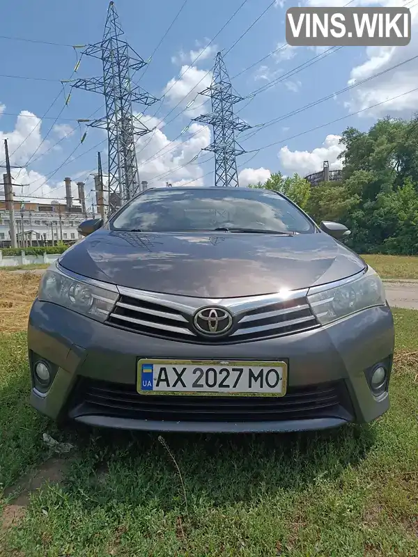 Седан Toyota Corolla 2013 1.6 л. Ручна / Механіка обл. Харківська, Харків - Фото 1/9