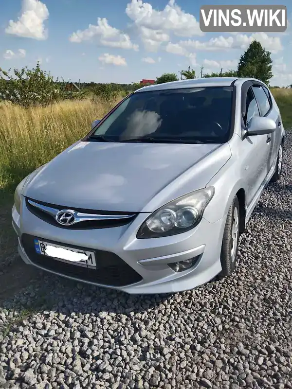 Хетчбек Hyundai i30 2010 1.6 л. Ручна / Механіка обл. Хмельницька, Хмельницький - Фото 1/11