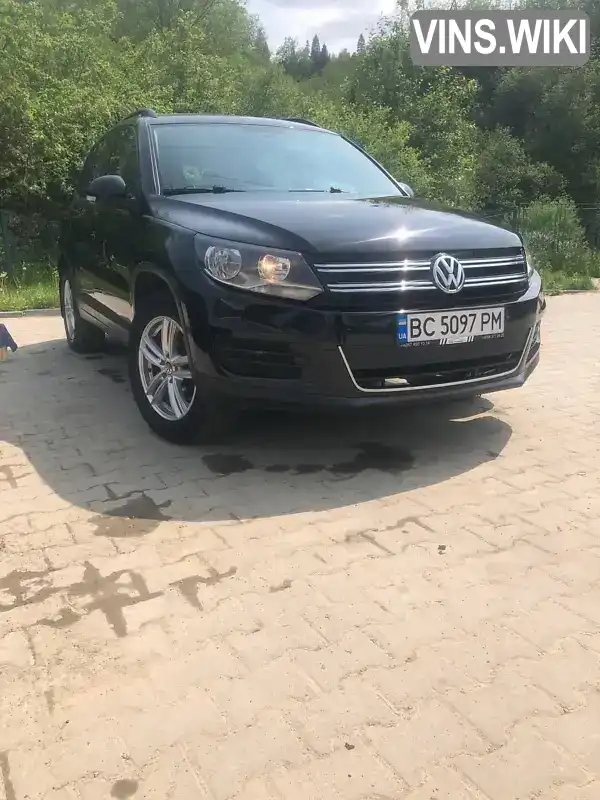 Внедорожник / Кроссовер Volkswagen Tiguan 2015 2 л. Автомат обл. Львовская, Турка - Фото 1/21