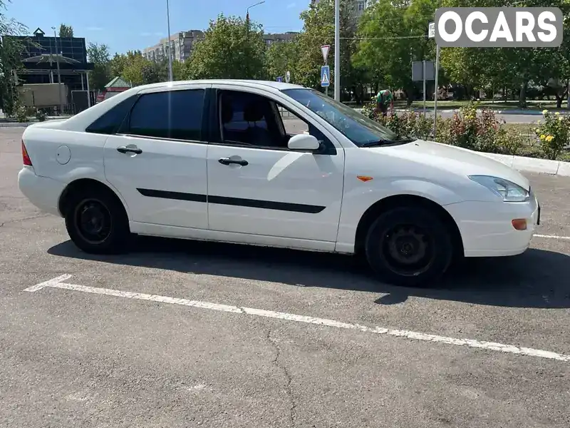 Седан Ford Focus 2001 1.6 л. обл. Одеська, Южне (Південне) - Фото 1/21