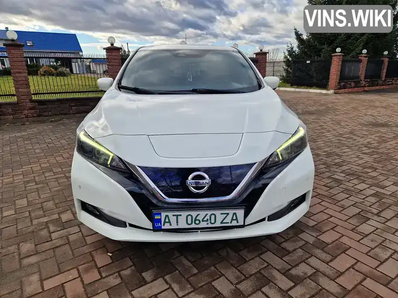 Хетчбек Nissan Leaf 2018 null_content л. Автомат обл. Івано-Франківська, Снятин - Фото 1/21