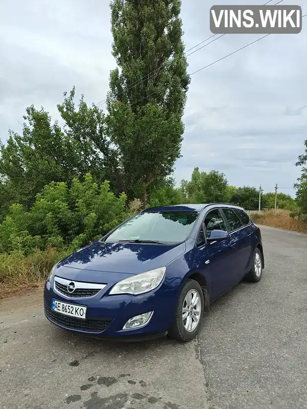 Универсал Opel Astra 2012 1.7 л. Ручная / Механика обл. Днепропетровская, Павлоград - Фото 1/9