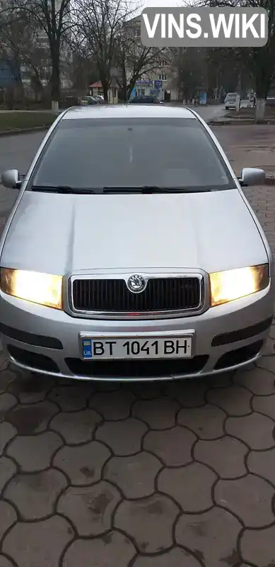 Хэтчбек Skoda Fabia 2005 1.2 л. Ручная / Механика обл. Херсонская, Херсон - Фото 1/4