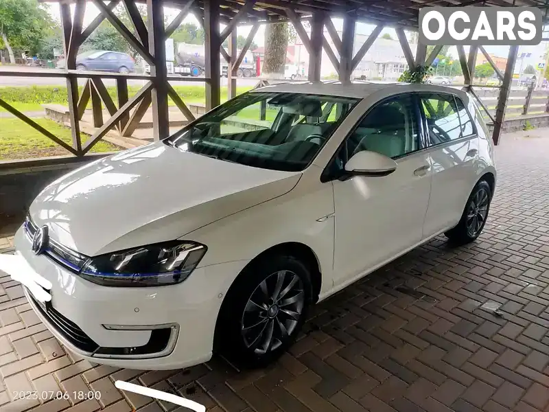 Хэтчбек Volkswagen e-Golf 2015 null_content л. Автомат обл. Волынская, Луцк - Фото 1/9