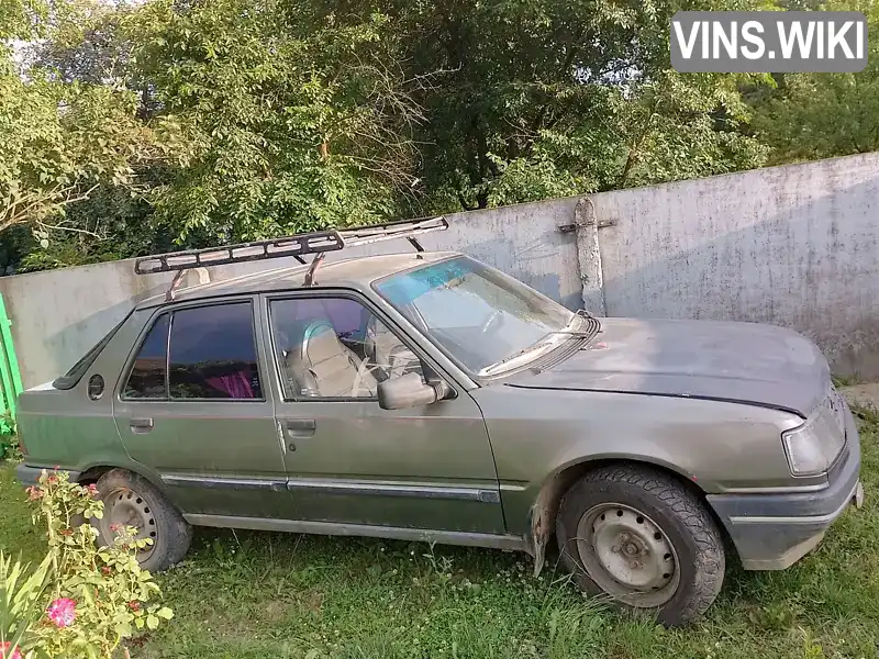 Хетчбек Peugeot 309 1987 1.6 л. Ручна / Механіка обл. Чернівецька, Глибока - Фото 1/4