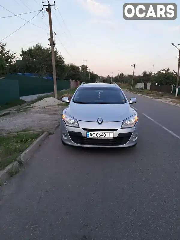 VF1KZ1G0645979470 Renault Megane 2011 Универсал 1.46 л. Фото 2