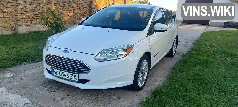 Хетчбек Ford Focus 2014 null_content л. обл. Львівська, Львів - Фото 1/21