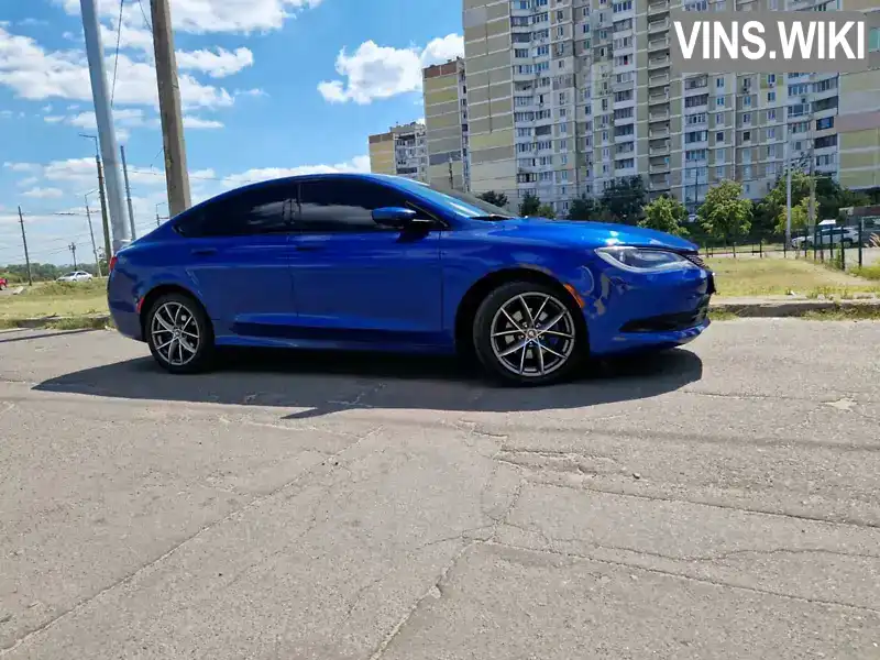 Седан Chrysler 200 2015 2.4 л. Автомат обл. Киевская, Киев - Фото 1/21