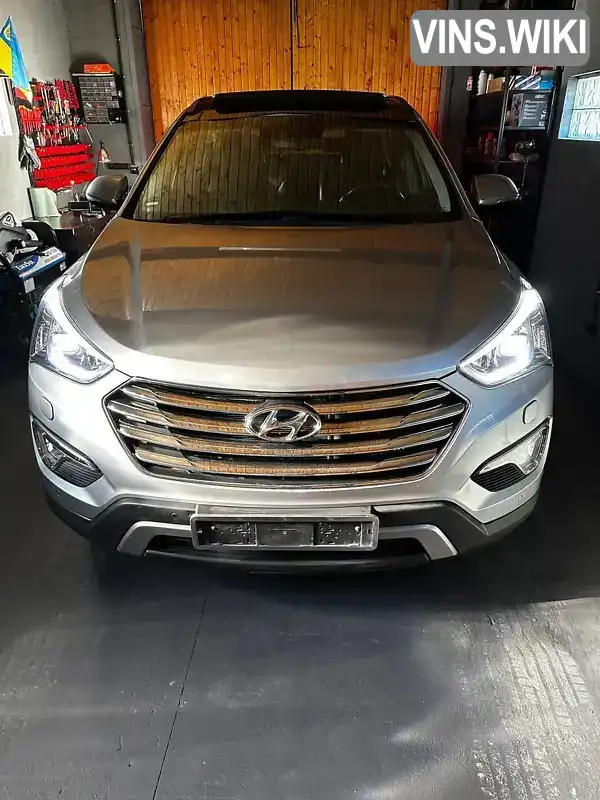 Позашляховик / Кросовер Hyundai Grand Santa Fe 2013 2.2 л. Автомат обл. Львівська, Львів - Фото 1/21