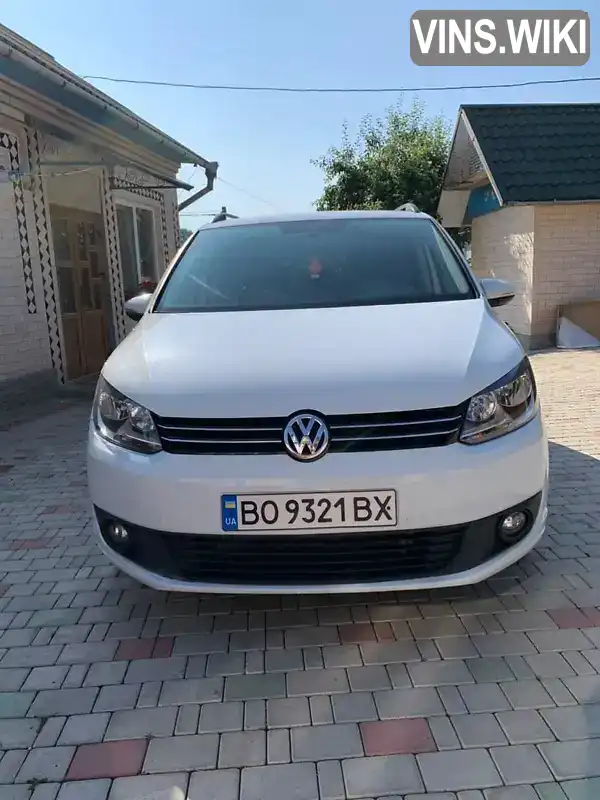 Микровэн Volkswagen Touran 2014 1.6 л. Ручная / Механика обл. Тернопольская, Тернополь - Фото 1/10