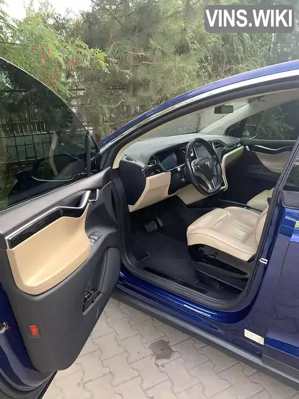 5YJXCBE22GF018488 Tesla Model X 2016 Внедорожник / Кроссовер  Фото 2