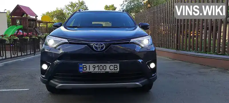 Внедорожник / Кроссовер Toyota RAV4 2018 2.5 л. Вариатор обл. Полтавская, Полтава - Фото 1/17