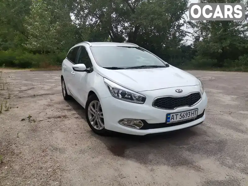 Універсал Kia Ceed 2014 1.6 л. Ручна / Механіка обл. Полтавська, Горішні Плавні (Комсомольськ) - Фото 1/12