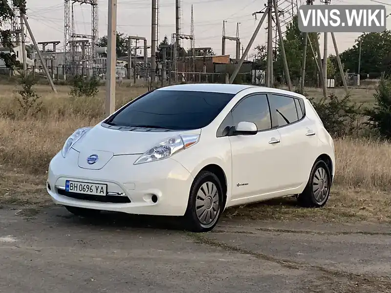 Хетчбек Nissan Leaf 2015 null_content л. Автомат обл. Одеська, Березівка - Фото 1/21