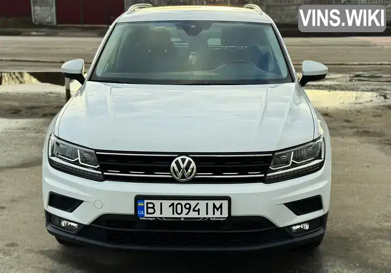 Внедорожник / Кроссовер Volkswagen Tiguan 2017 2 л. Робот обл. Полтавская, Лубны - Фото 1/21