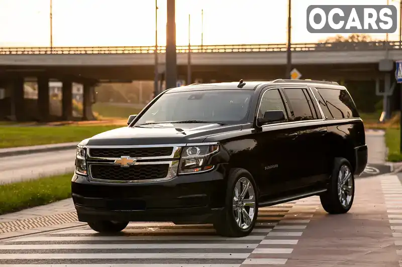 Позашляховик / Кросовер Chevrolet Suburban 2018 5.33 л. Автомат обл. Львівська, Львів - Фото 1/21