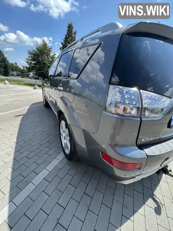 Позашляховик / Кросовер Mitsubishi Outlander 2007 2 л. Ручна / Механіка обл. Рівненська, Рівне - Фото 1/17